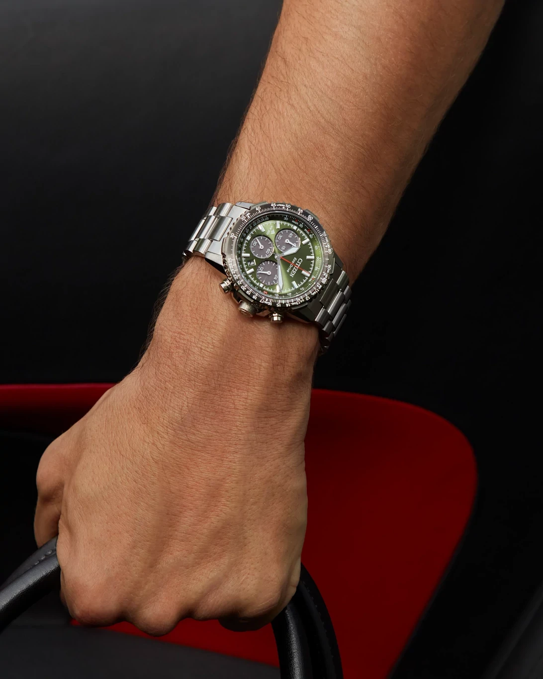 Promaster Navihawk Green Dial Stainless Steel Bracelet CA4664-60W